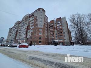 4-к квартира, вторичка, 131м2, 8/9 этаж
