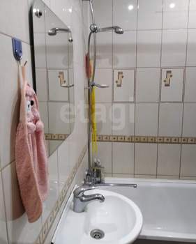 2-к квартира, вторичка, 48м2, 3/5 этаж